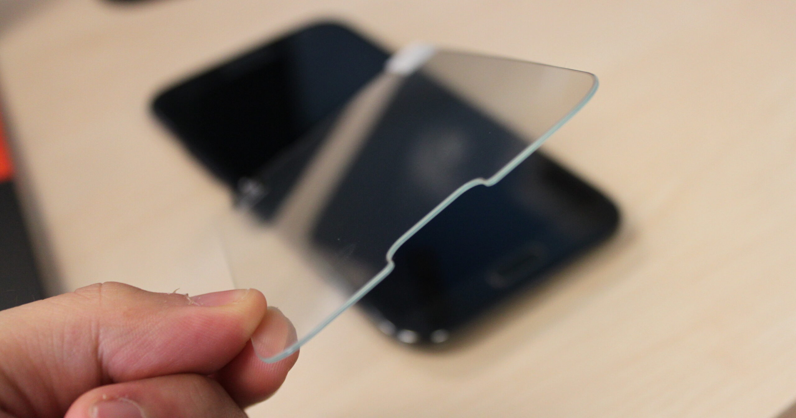 Tempered Glass Screen Protectors For Your Phone: Things To Know Before ...