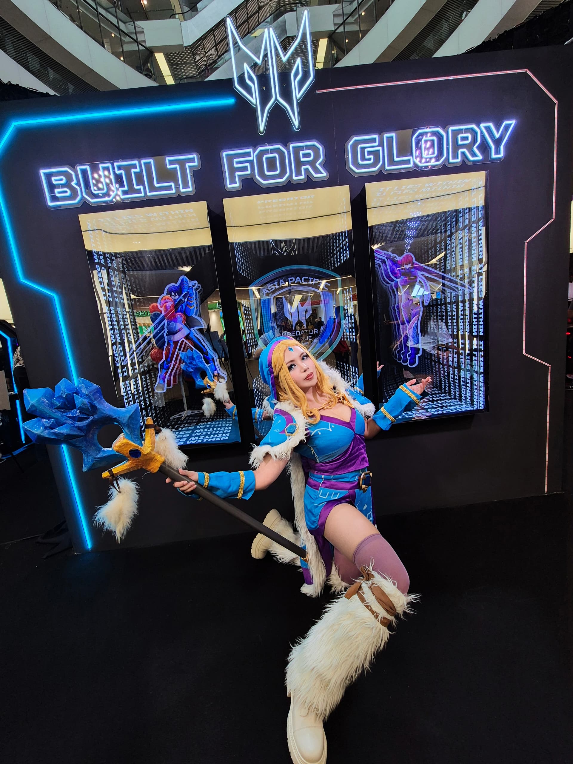 Cosplayer Micho Teh revealed that toxic gaming has not made gaming safe. Image via Micho Teh