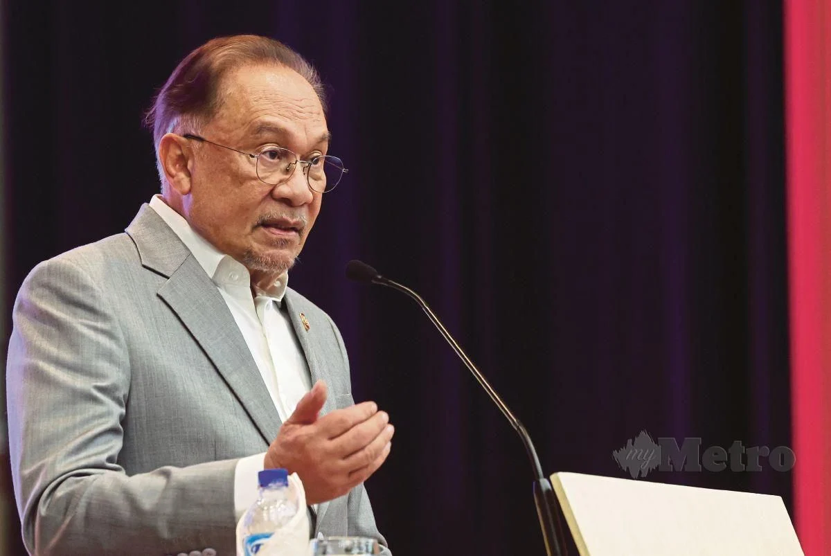 Anwar Gives Enforcement Officials One Week To Act On Corruption Or Step ...