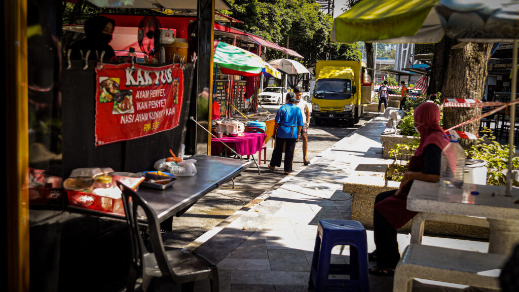 Food Truck hawker area in Ampang, Selangor.