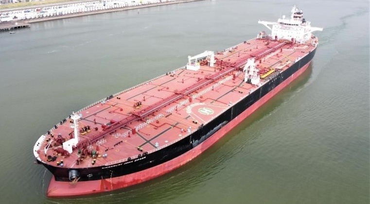 The Iranian embassy in Malaysia posted this photo of a tanker with a message about granting passage to the Malaysia-flagged ship.