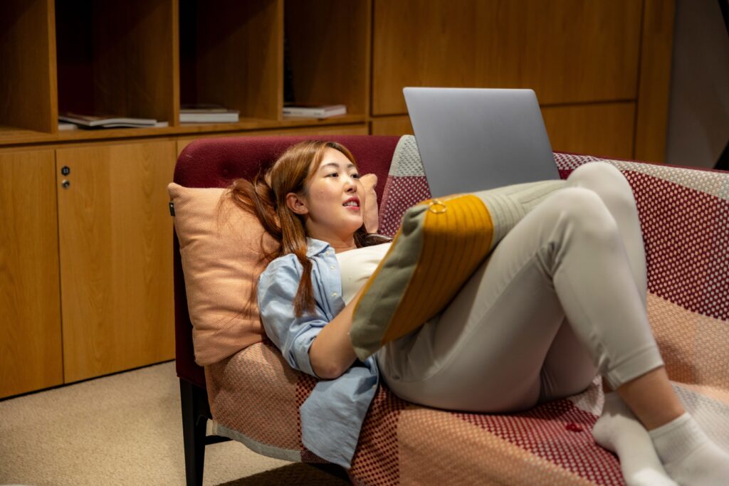 SAYS.com