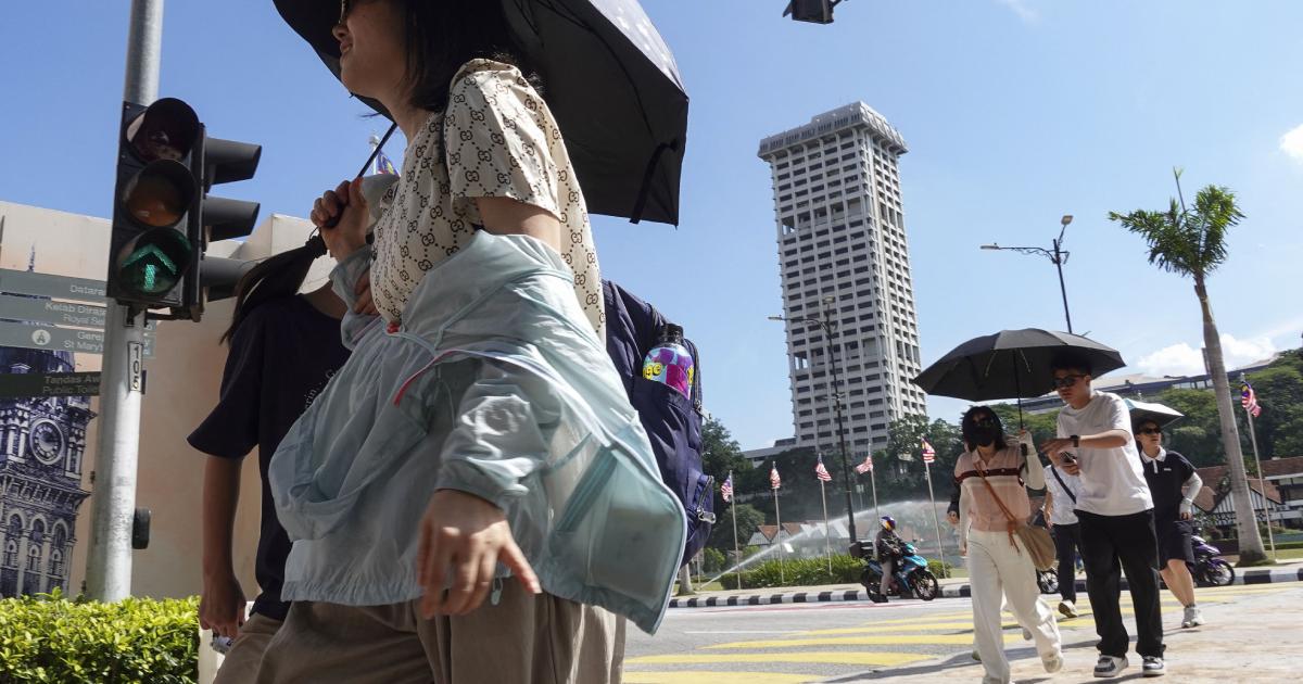 HR Ministry: Only Malaysians Can Opt Out Of Lindung 24 Hours, Foreign Workers Must Still Contribute