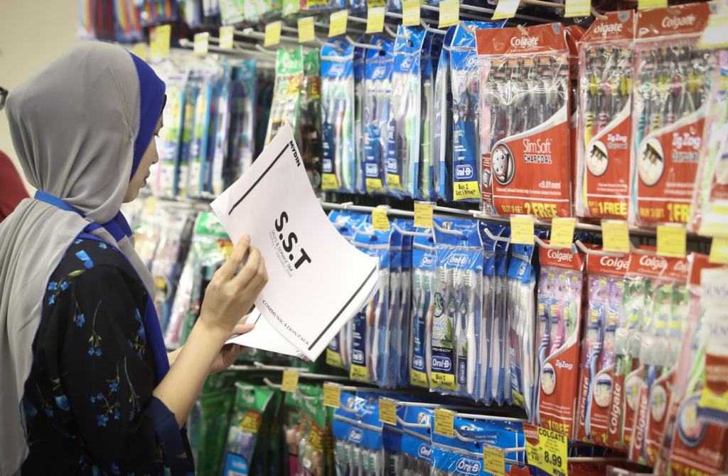 Government Malaysia Tax Consumers Gst Anwar Ibrahim Sst Malaysia News