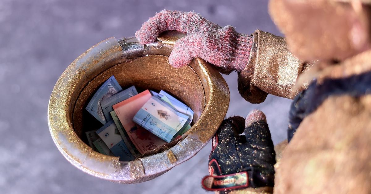 Majority Of Malaysians Across Generations Share The Same Financial Regret, Survey Finds