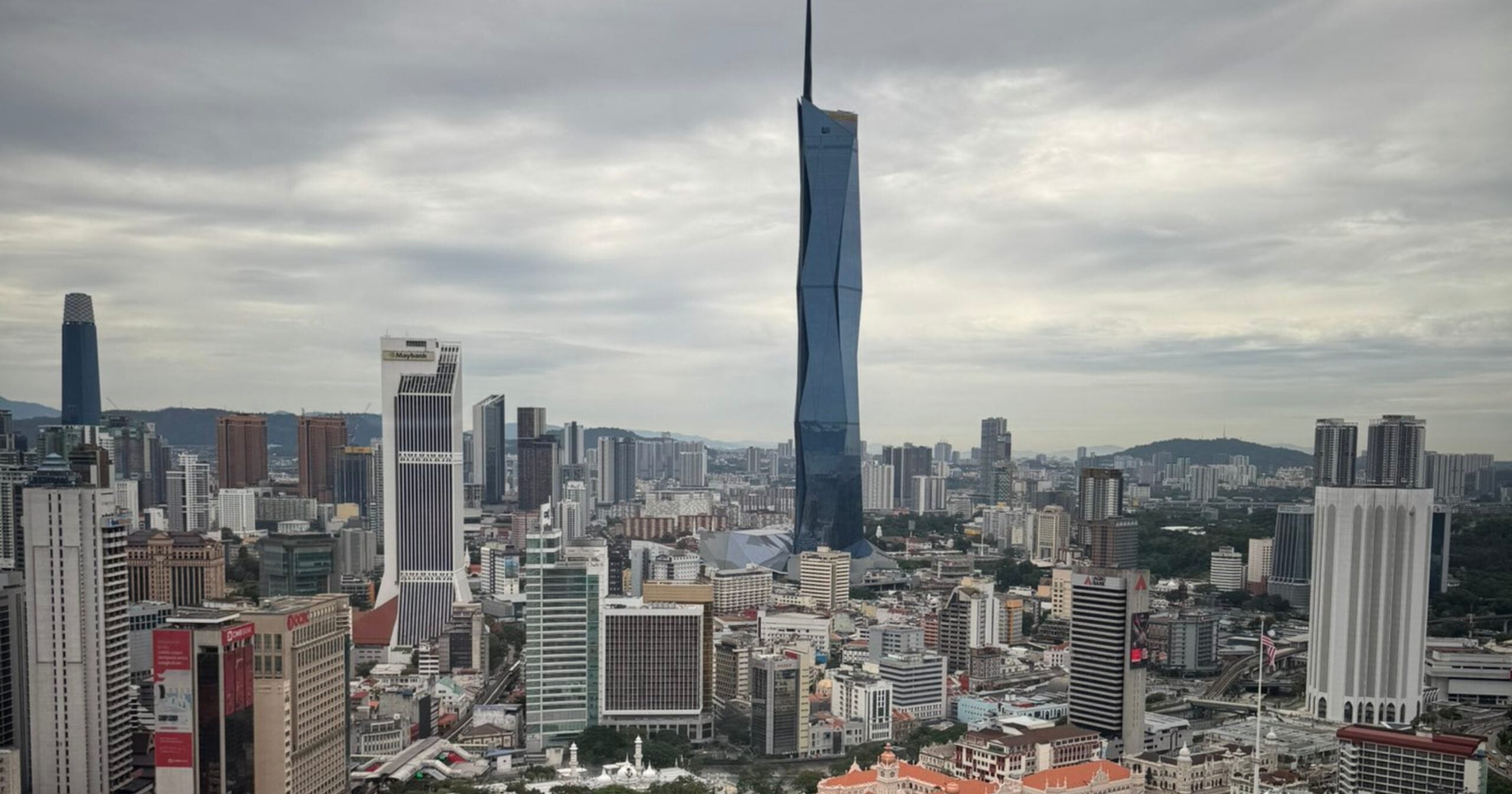 Orang Ramai Luah Rasa Gembira Tengok Langit KL Kembali Cerah