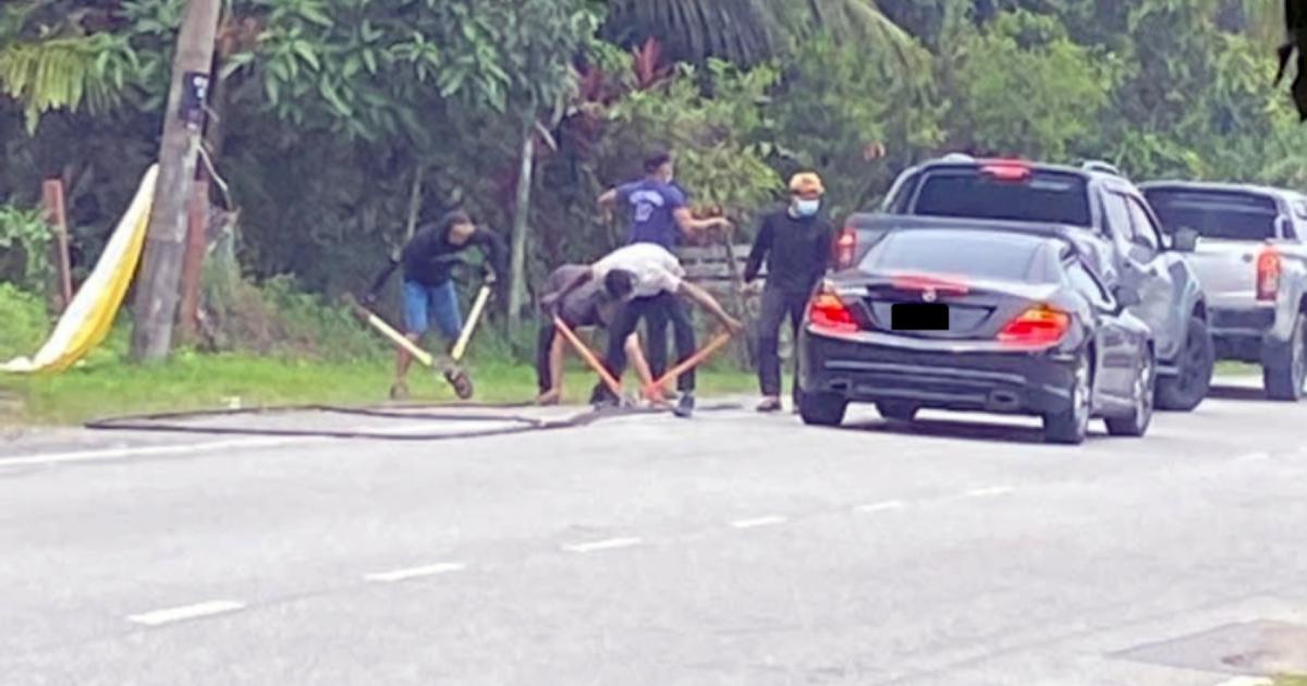 14 Suspects Arrested After Cable Theft Gang Was Filmed Using A Mercedes-Benz In Broad Daylight